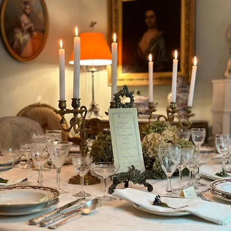 Manoir De Rivieres Alojamento de Acomodação e Pequeno-almoço